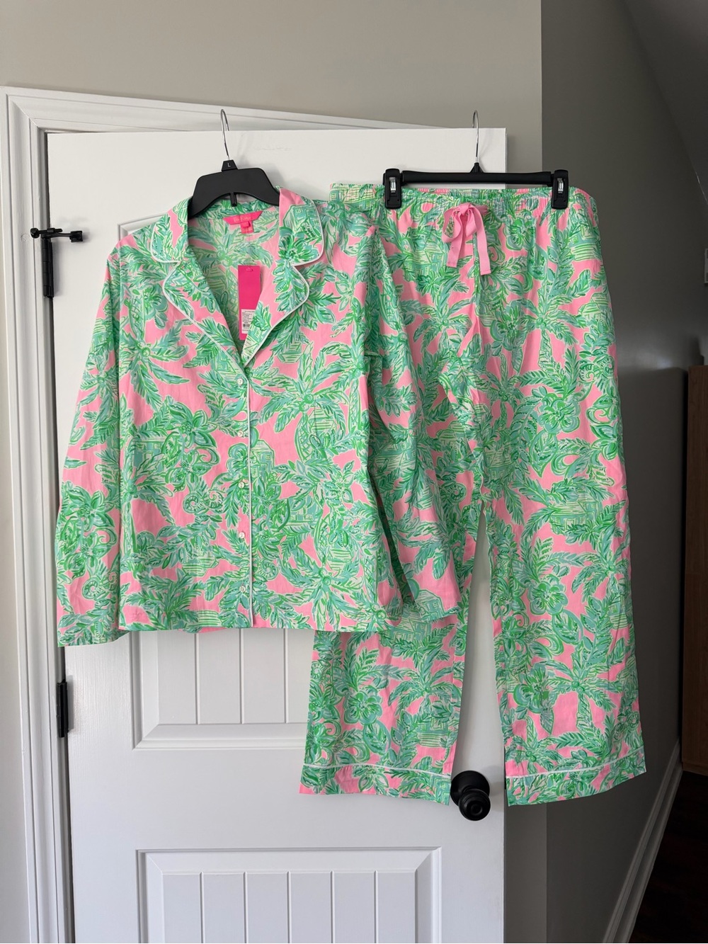 NWT HTF Lilly Pulitzer Pajama PJ woven set size XL - original retail $136
